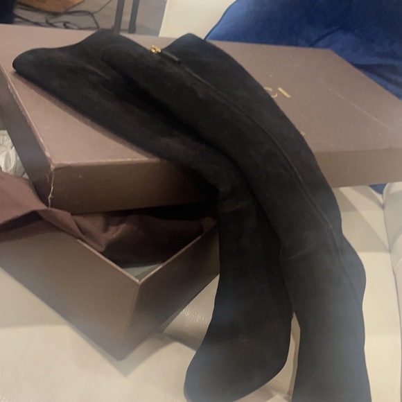 Gucci  Authentic Long boots with Heels Brand new in box - Picture 5 of 5